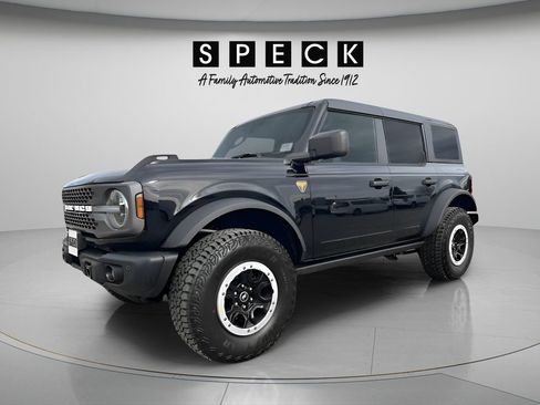 New 2026 Ford Bronco Badlands AWD/4WD image 1