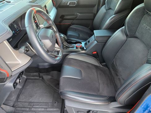 Used 2024 Ford Bronco Raptor image 11