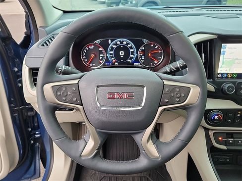 Used 2024 GMC Terrain Denali w/ Denali Premium Package image 20