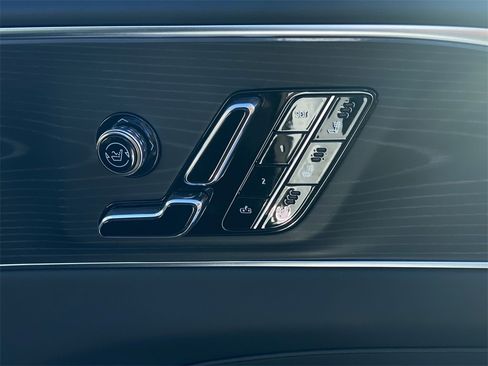 Certified 2026 Cadillac Lyriq Premium Luxury image 44