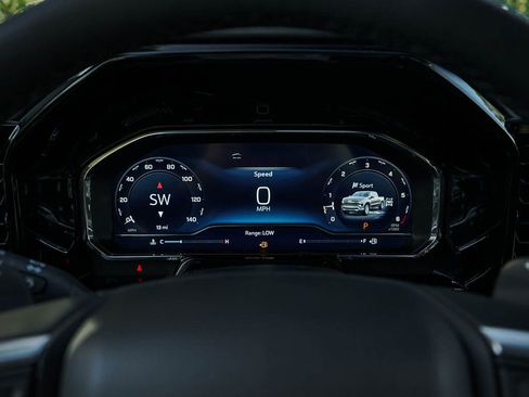 New 2025 Chevrolet Silverado 1500 LTZ w/ LTZ Premium Package image 21