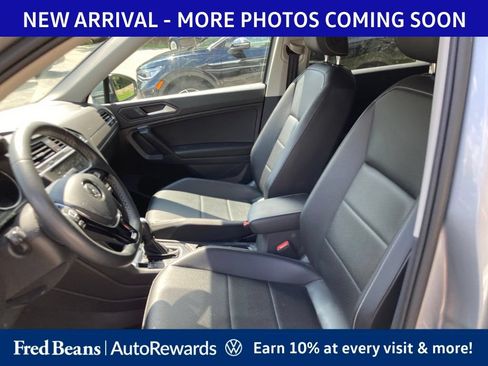 Used 2021 Volkswagen Tiguan SE AWD/4WD image 8