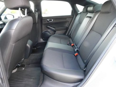 Used 2025 Honda Civic Sport image 13