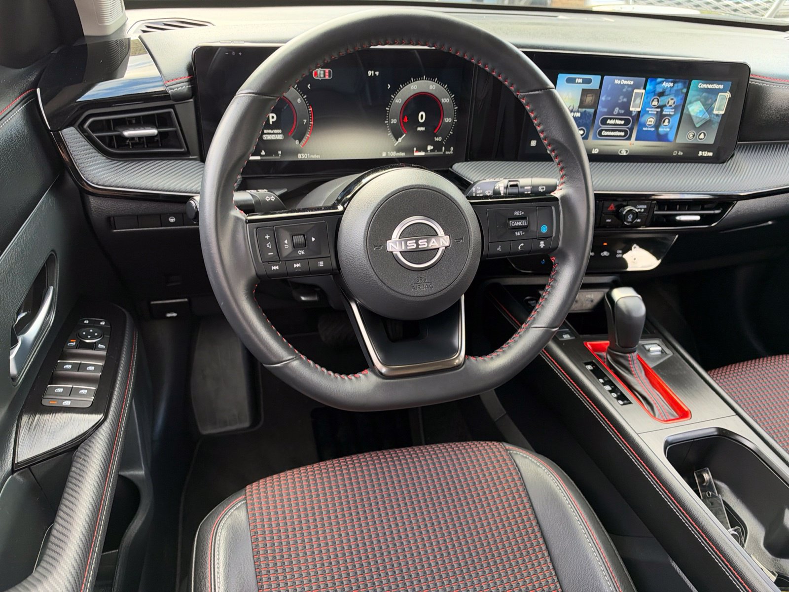 Used 2026 Nissan Kicks SR FWD image 34