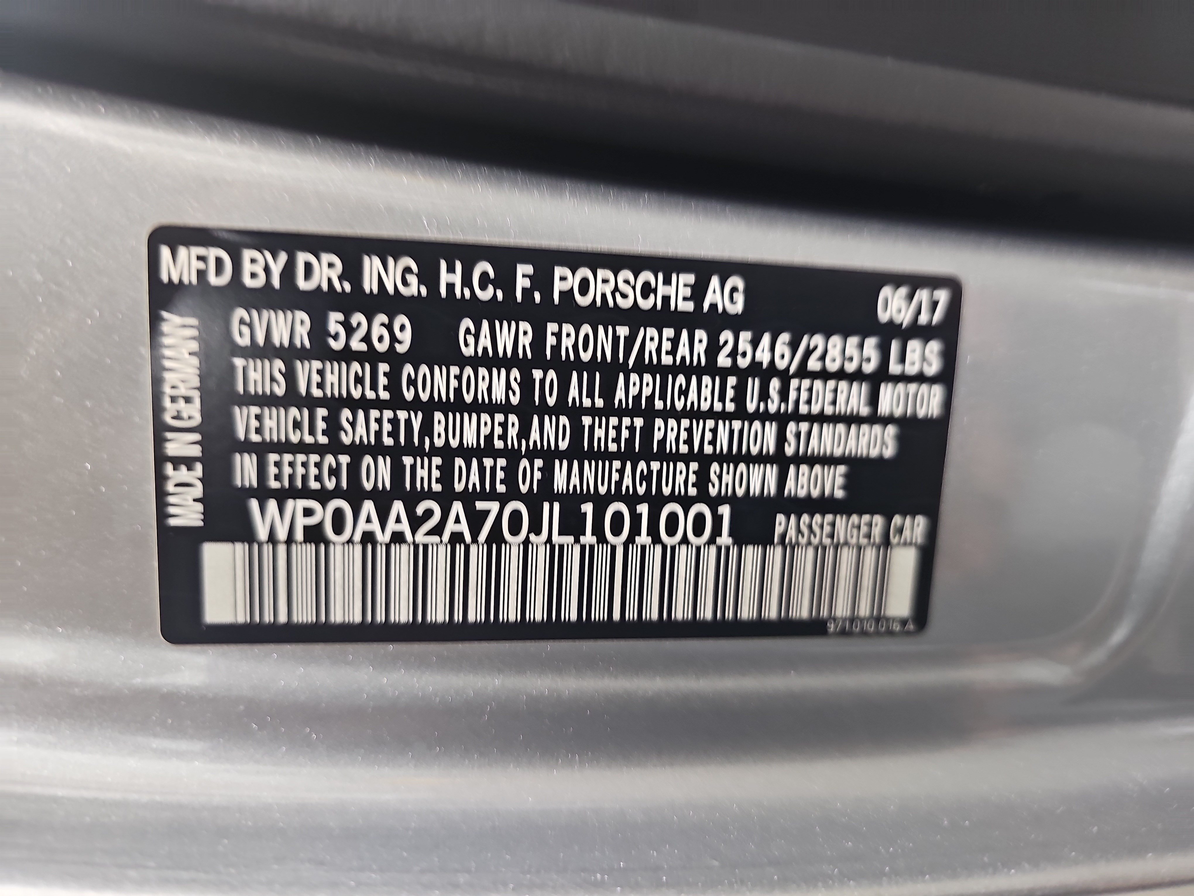 Used 2018 Porsche Panamera 4 AWD/4WD image 37