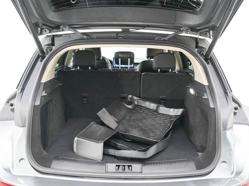 Used 2025 Lincoln Corsair AWD w/ Equipment Group 101A image 16