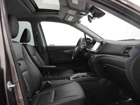 Used 2023 Honda Ridgeline RTL-E image 13