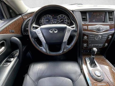 Used 2016 INFINITI QX80 Luxe w/ 22" Wheel Package image 7