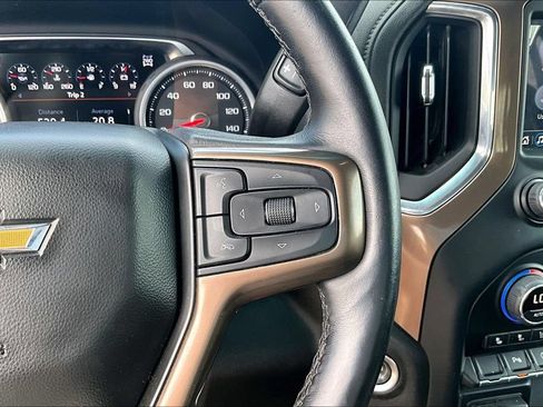 Used 2022 Chevrolet Silverado 1500 High Country AWD/4WD image 13