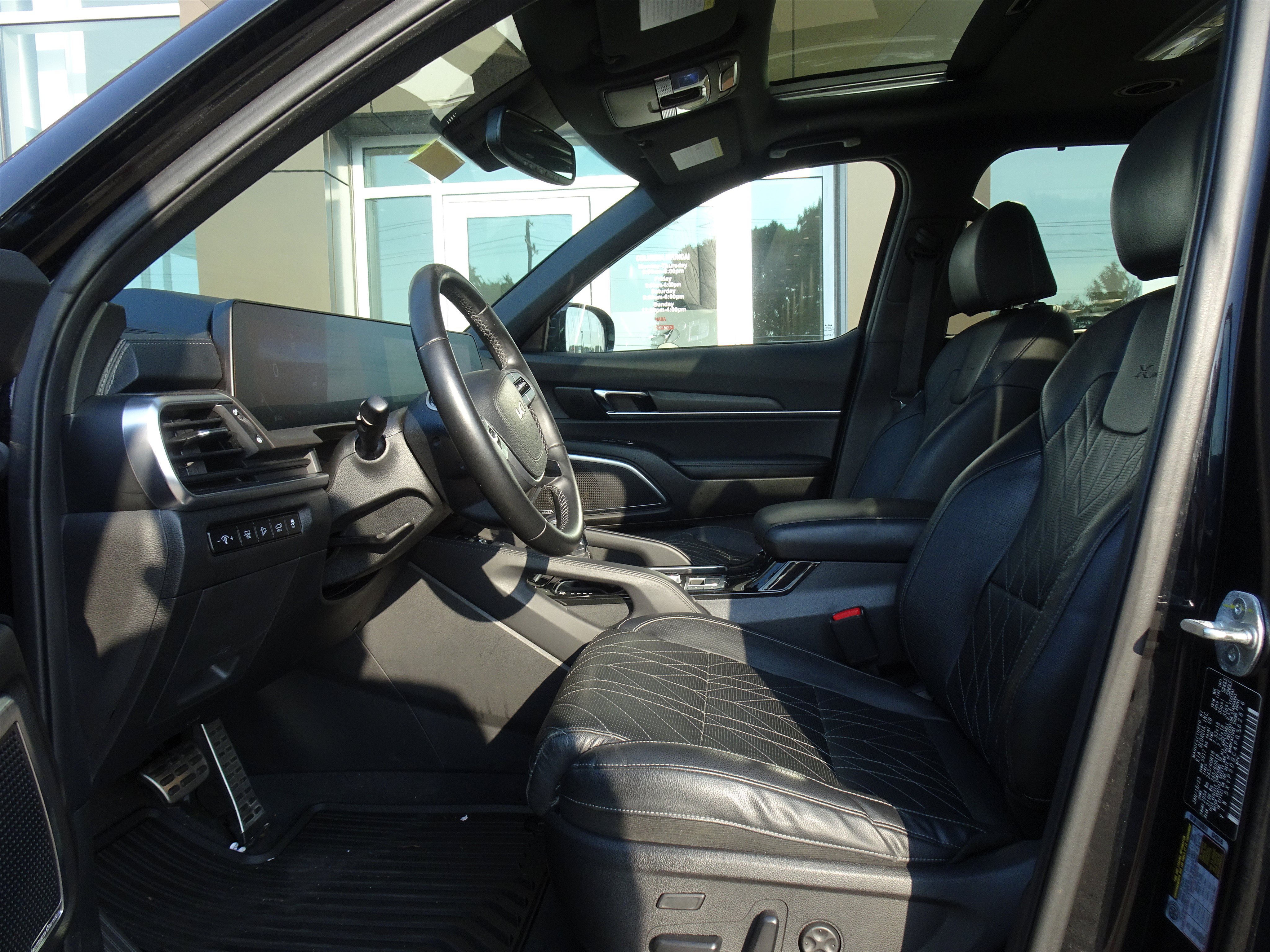 Used 2023 Kia Telluride SX X-Pro AWD/4WD image 8