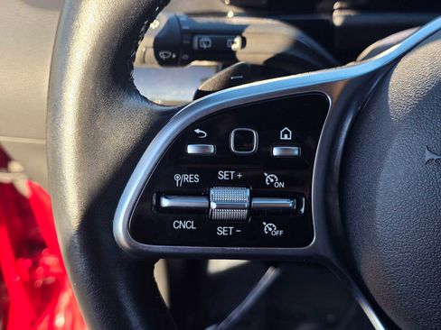 Used 2021 Mercedes-Benz GLA 250 4MATIC image 33