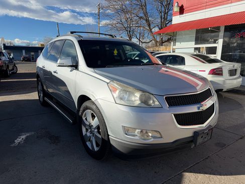 Used 2011 Chevrolet Traverse LT w/ All-Star Package image 5