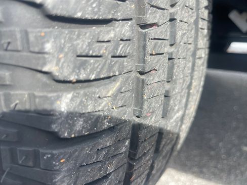 Used 2022 Jeep Wrangler Unlimited Sahara image 36