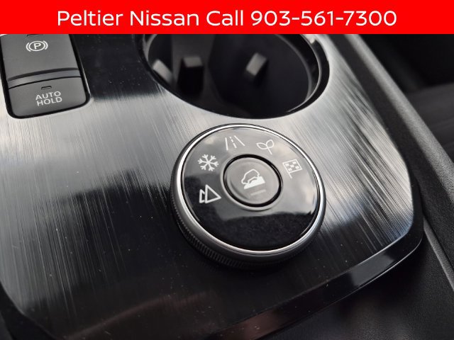 New 2026 Nissan Rogue SV w/ Rock Creek Premium Package AWD/4WD image 25