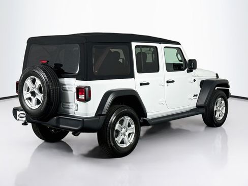 Used 2022 Jeep Wrangler Unlimited Sport AWD/4WD image 15