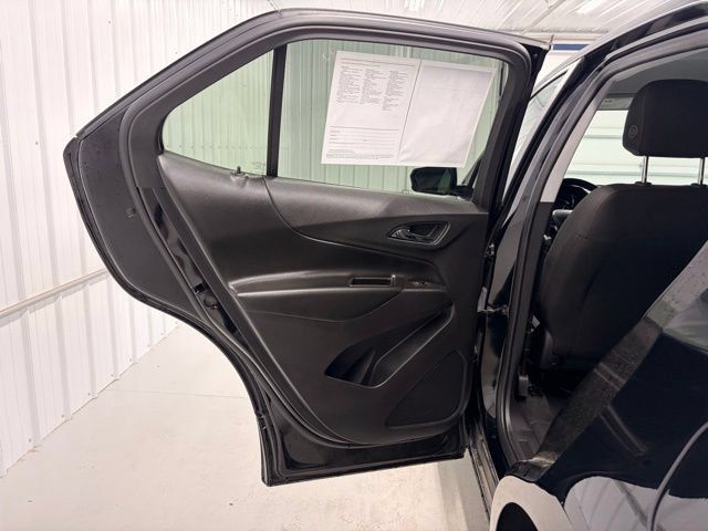 Used 2024 Chevrolet Equinox LT FWD image 12
