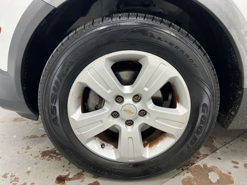 Used 2015 Chevrolet Captiva Sport LS image 25