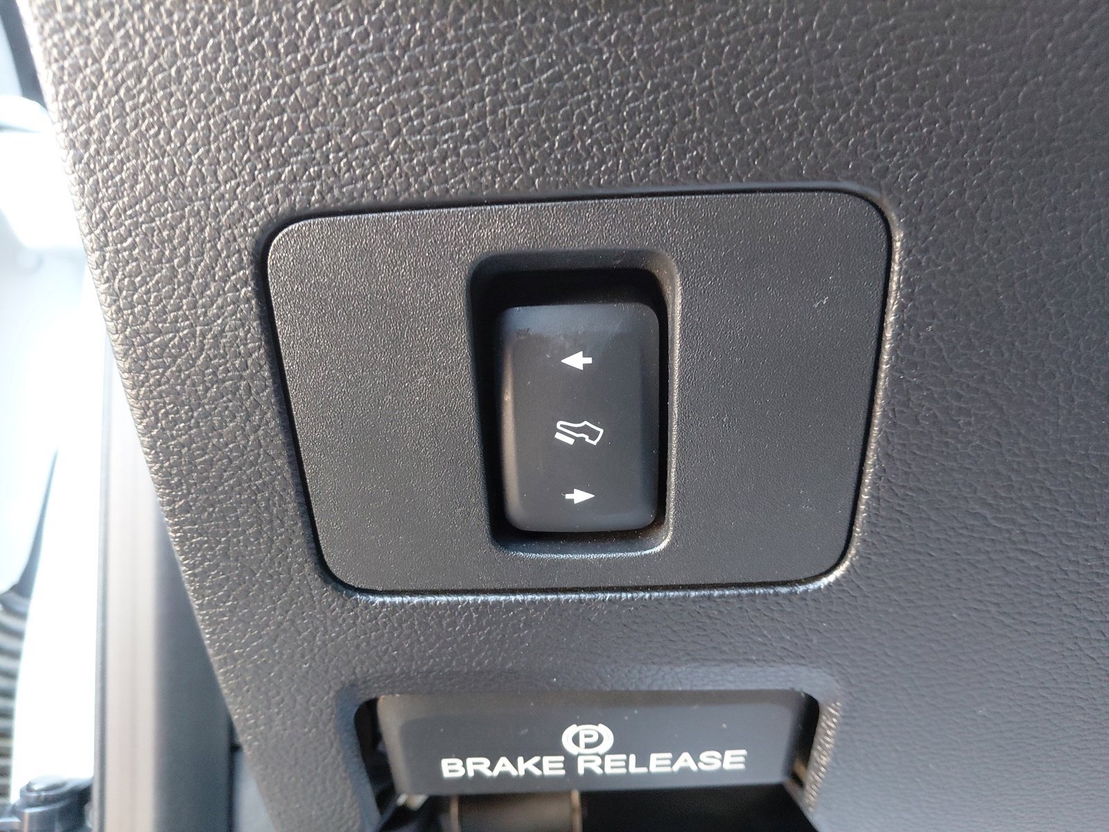 Used 2019 Ford F350 Lariat w/ Lariat Value Package AWD/4WD image 38