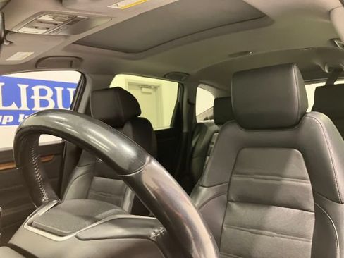 Used 2019 Honda CR-V Touring image 19