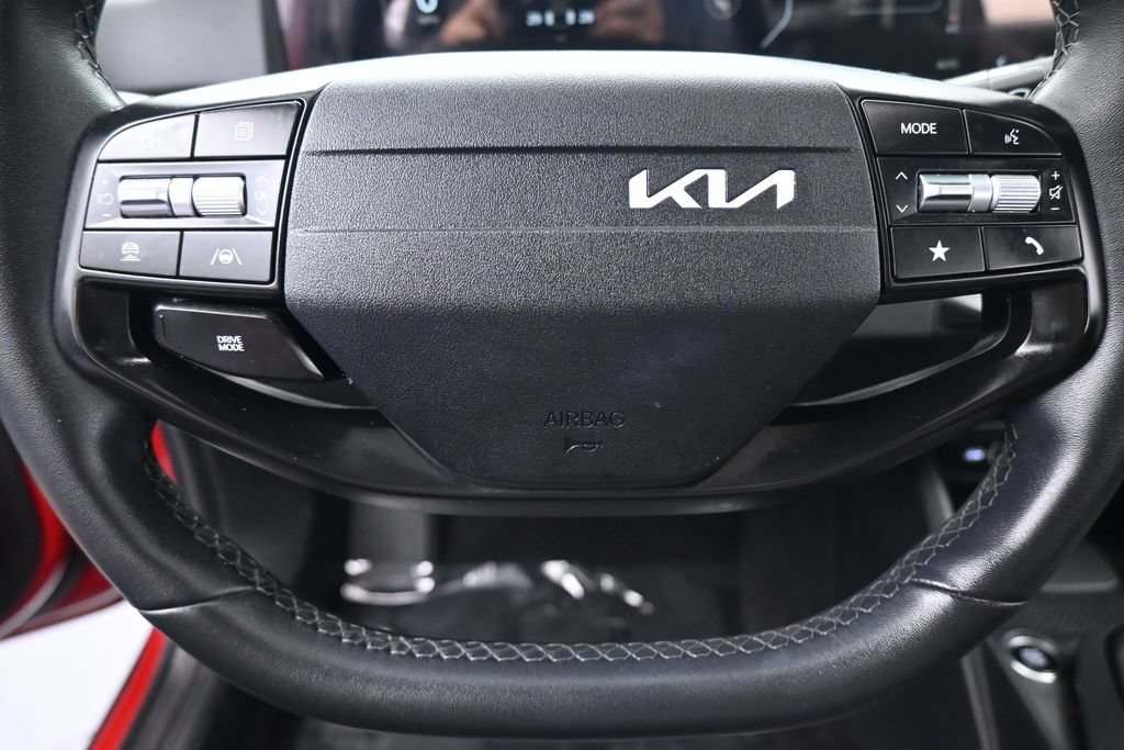 Used 2025 Kia K4 EX FWD image 31