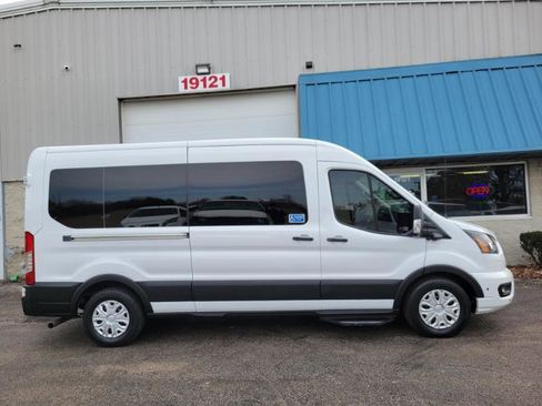 Used 2024 Ford Transit 350 XLT image 22