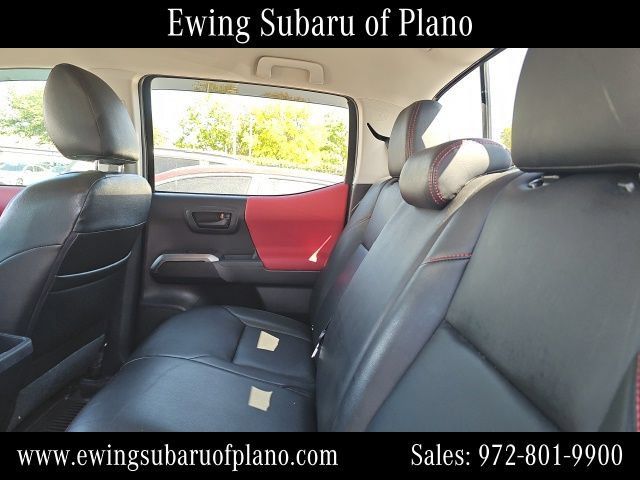 Used 2020 Toyota Tacoma SR5 RWD image 6