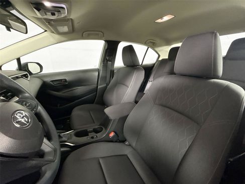 Certified 2024 Toyota Corolla LE FWD image 3