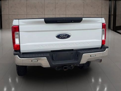Used 2019 Ford F250 XL w/ XL Value Package image 6
