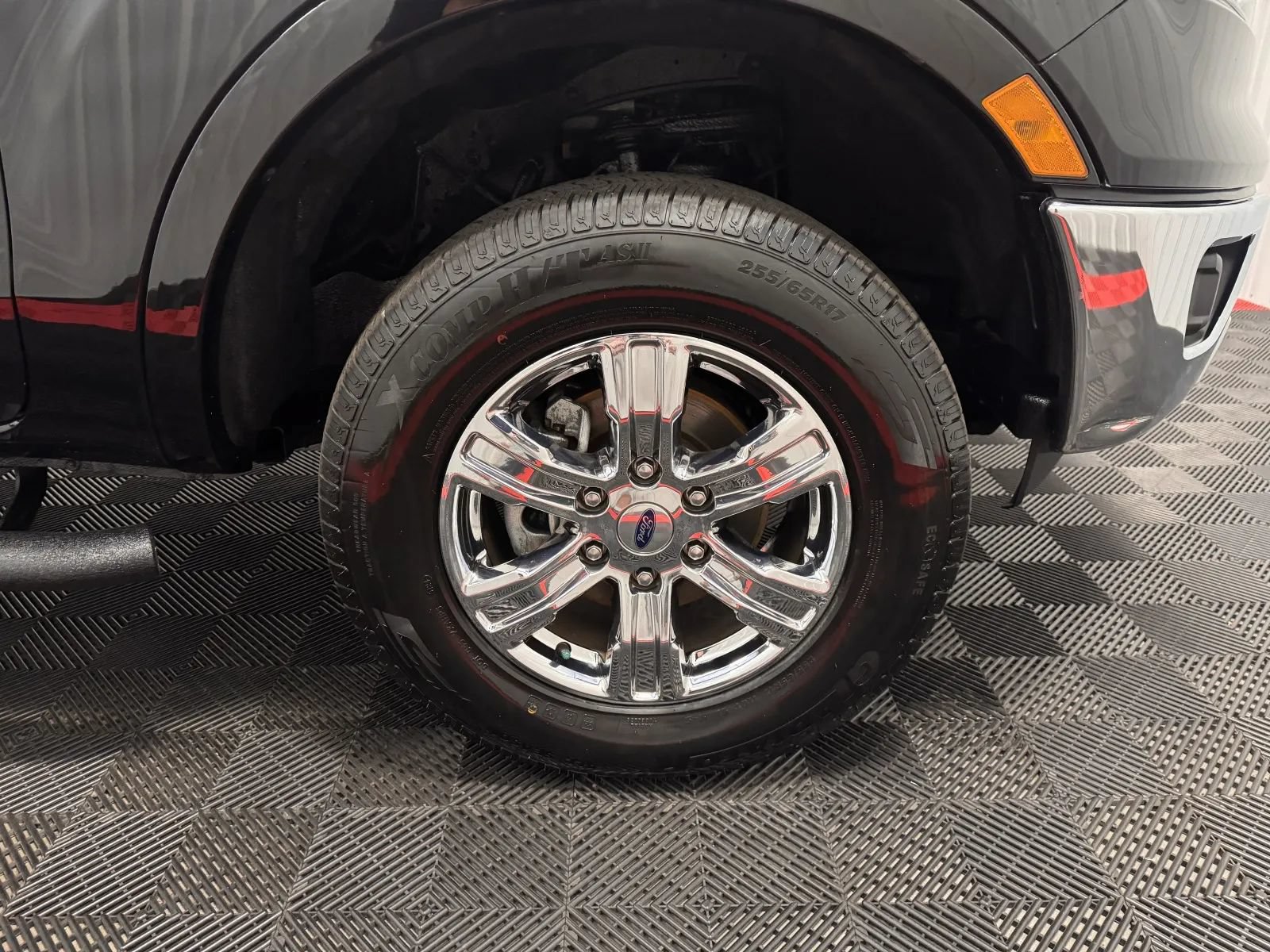 Used 2023 Ford Ranger XLT w/ Equipment Group 301A Mid AWD/4WD image 18
