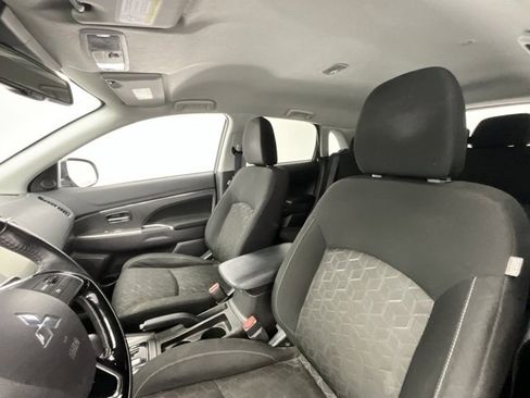 Used 2020 Mitsubishi Outlander Sport AWD image 6
