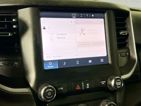 Used 2024 RAM 2500 Big Horn image 28