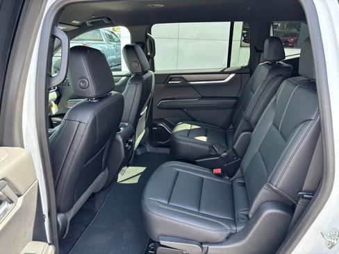 New 2026 GMC Acadia Elevation AWD/4WD image 24