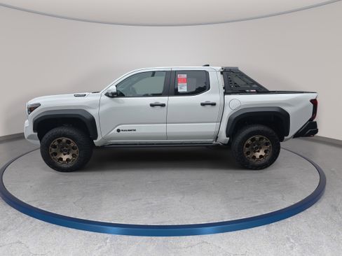 New 2026 Toyota Tacoma 4x4 Double Cab Hybrid image 8