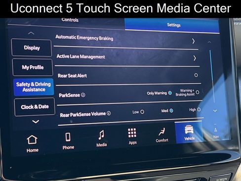 Used 2025 Jeep Grand Cherokee Limited image 25