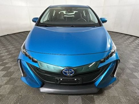 Used 2019 Toyota Prius Prime Premium FWD image 7