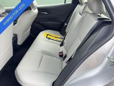 Used 2024 Toyota Prius XLE FWD image 13