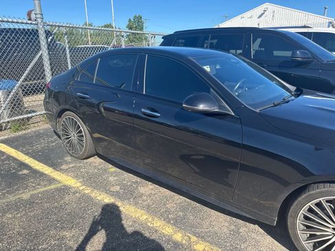 Used 2023 Mercedes-Benz C 300 Sedan image 26