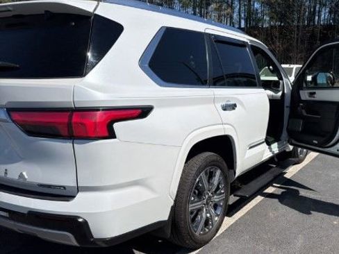 Used 2025 Toyota Sequoia Capstone image 2