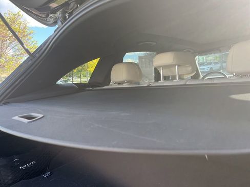 Used 2024 Mercedes-Benz GLC 300 4MATIC image 18