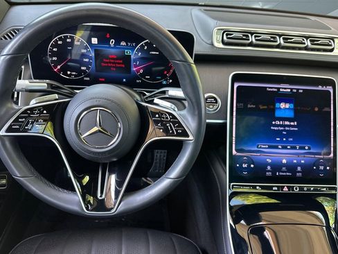 Certified 2023 Mercedes-Benz S 500 4MATIC image 31