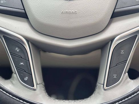 Used 2018 Cadillac XT5 Luxury w/ Driver Awareness Package FWD image 34