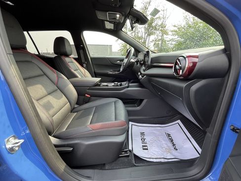 Certified 2026 Chevrolet Equinox RS w/ LPO, Floor Liner Package FWD image 19