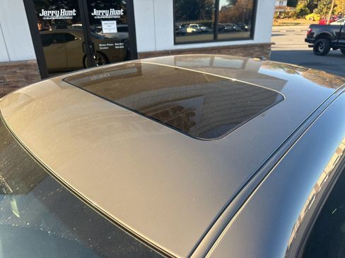 Used 2023 Dodge Challenger R/T w/ Blacktop Package image 11