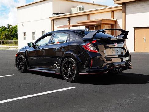 Used 2017 Honda Civic Type R image 25