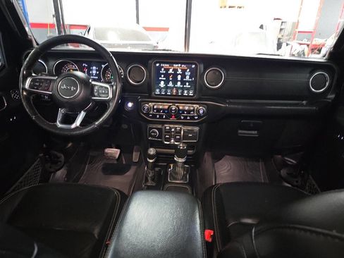 Used 2020 Jeep Gladiator Overland image 28