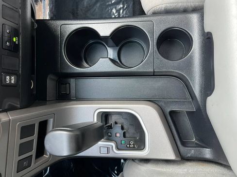 Used 2014 Toyota Sequoia SR5 RWD image 27