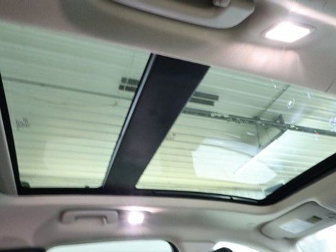 Used 2020 Ford Escape SEL image 12