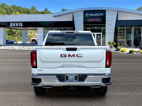 Used 2023 GMC Sierra 1500 SLT w/ SLT Premium Plus Package AWD/4WD image 5