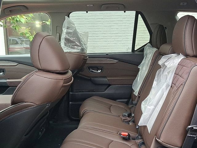 New 2026 Honda Pilot Elite image 8