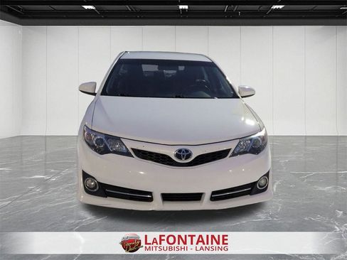 Used 2013 Toyota Camry SE image 8